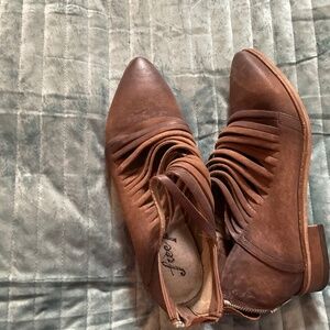 Free people low cut shoes